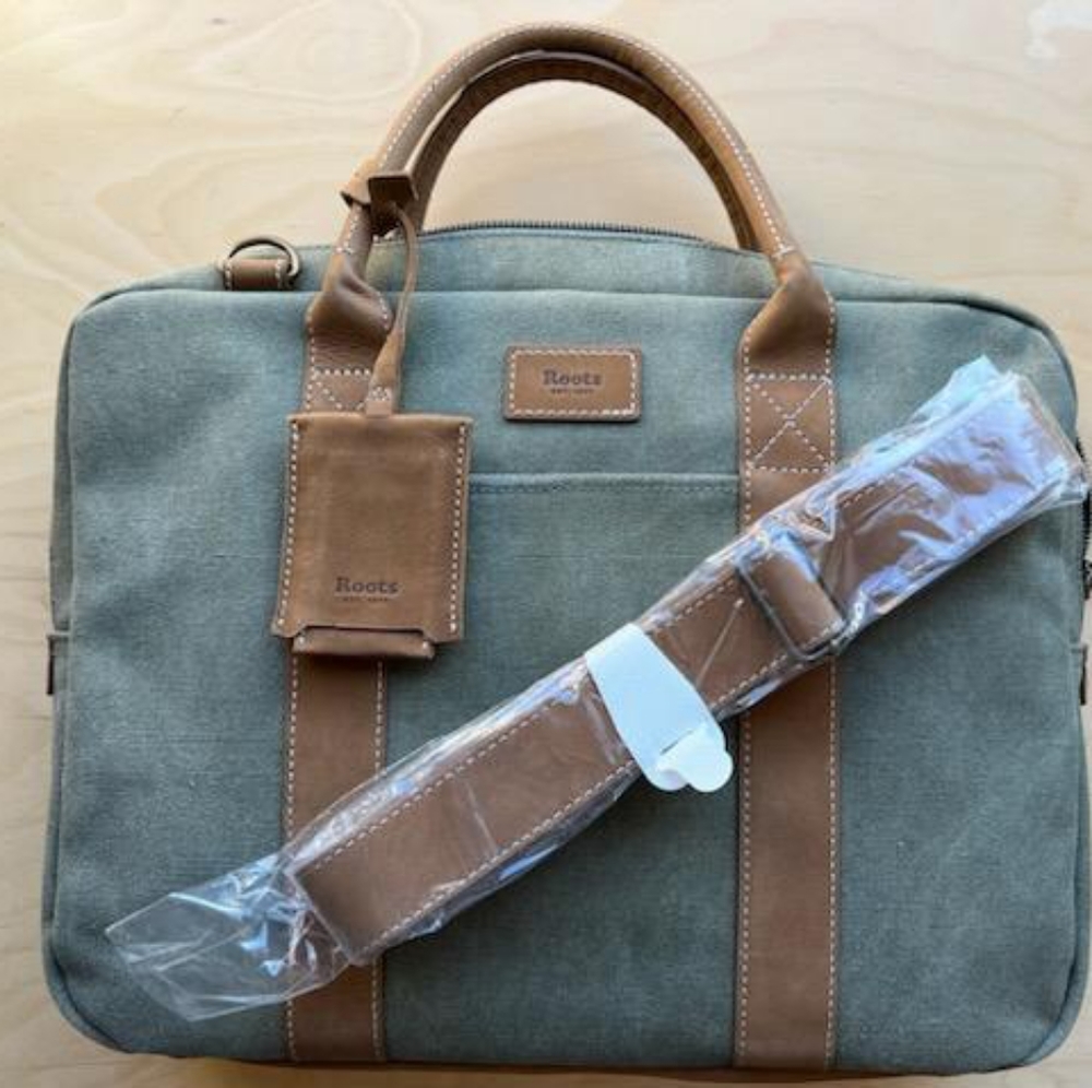 Roots computer bag